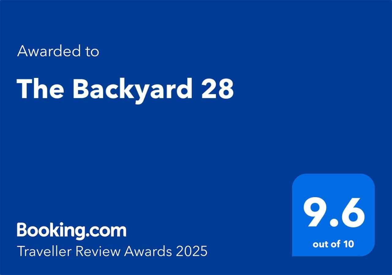 バンコク都 The Backyard 28ヴィラ エクステリア 写真